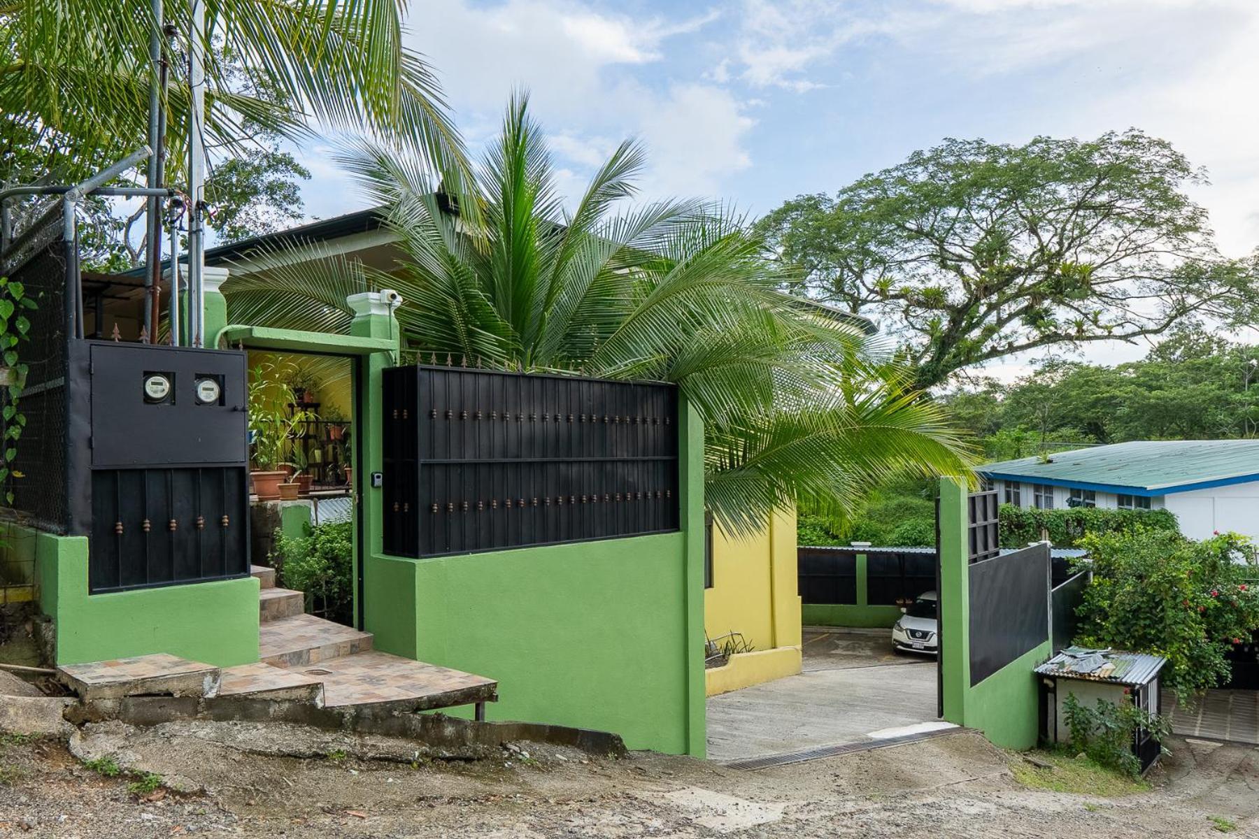 Yellow House Quepos Kültér fotó